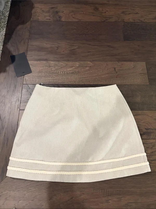 New With Tags Tuckernuck Flax Brushed Canvas Meg Mini Skirt Sz M - Image 4