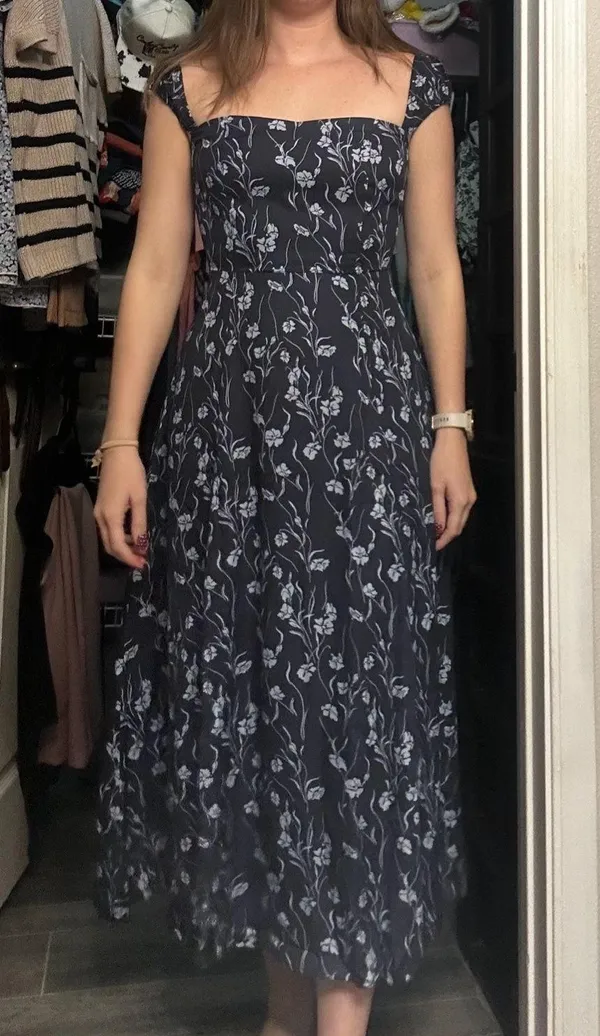 RIHOAS Navy Floral Sweetheart Neck Midi Dress - Image 2