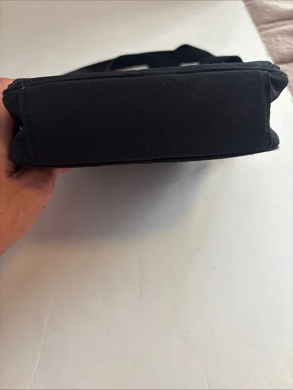 Baggallini Black Nylon Crossbody Lots Of Compartments Adjustable Strap Preloved - Image 6
