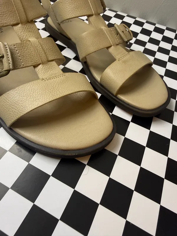 Frye & Co Sandals - Image 2