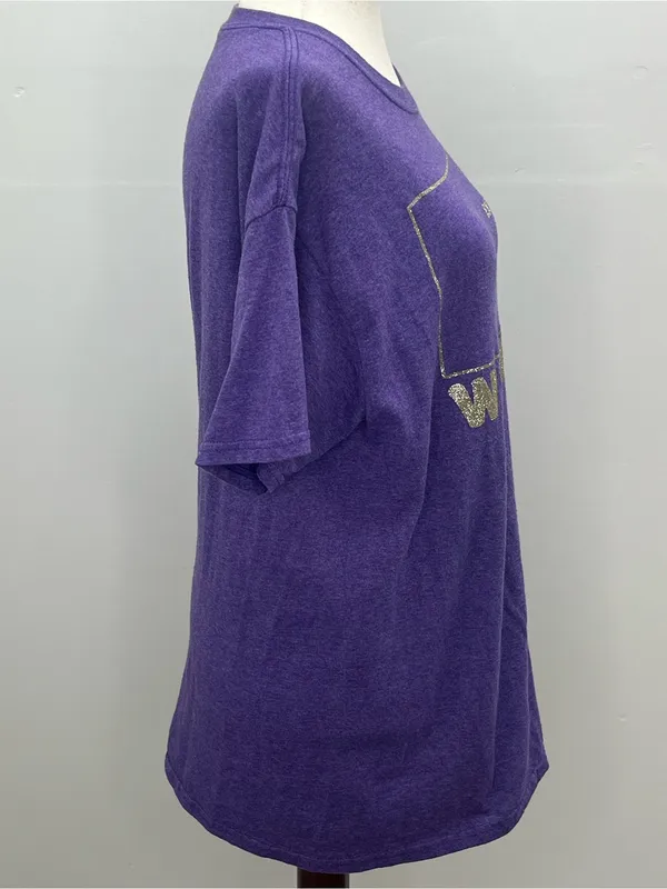 Gildan Women’s K-State Wildcats Exit 313 Purple Glitter Graphic T-Shirt Medium - Image 4