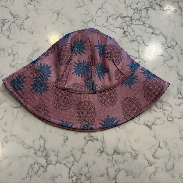 Pineapple‎ Print Bucket Hat Purple - Image 2