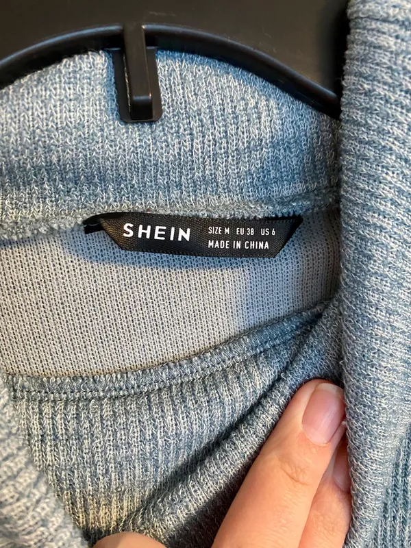 SheIn Cropped Sweater - Image 2