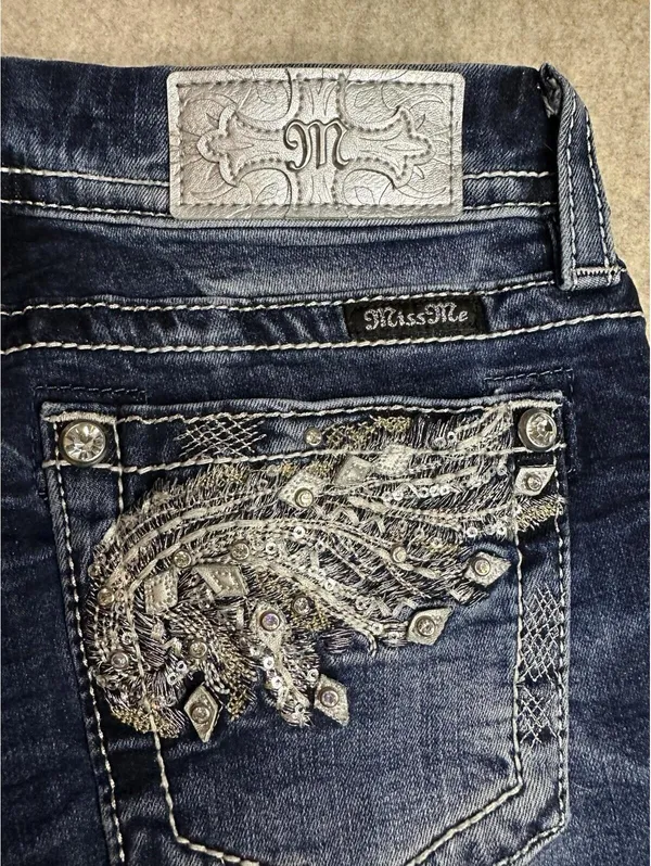 Miss Me Jeans Mid-Rise Cropped Wings Embellished Rhinestones Blue Size 27 - Image 2