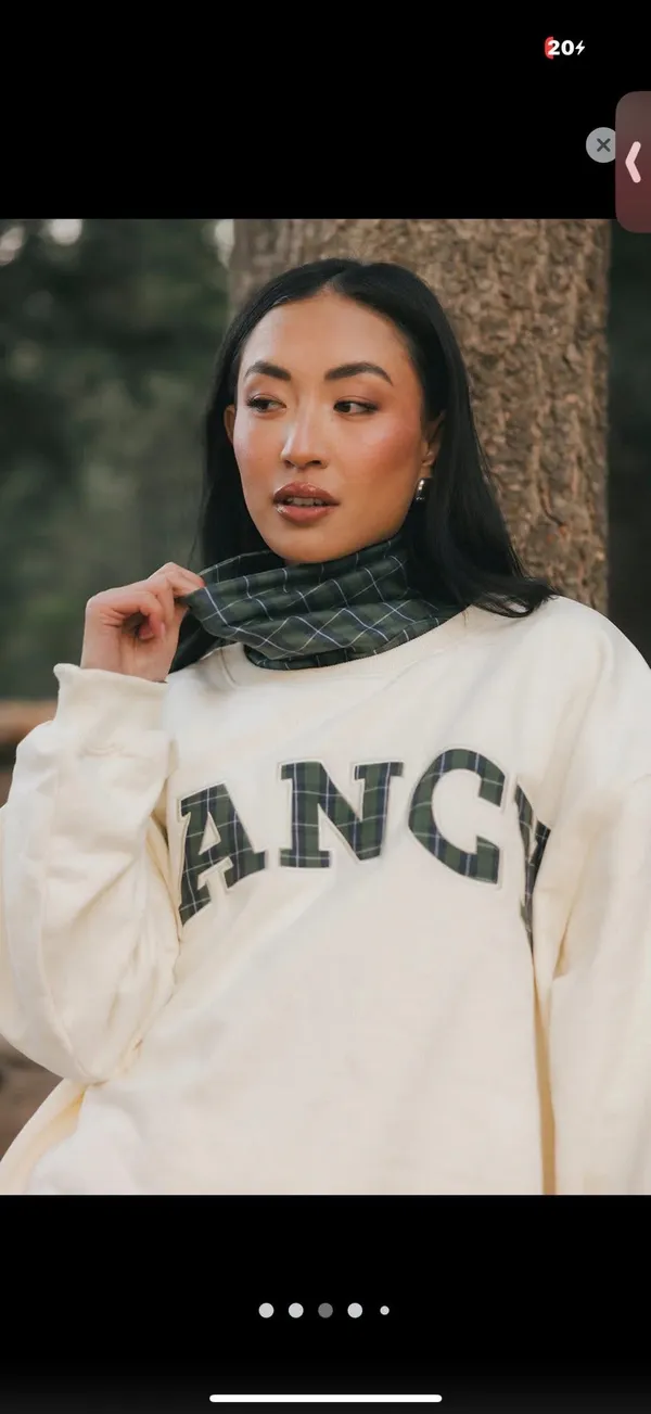Fancy D boutique sweatshirt White - Image 2