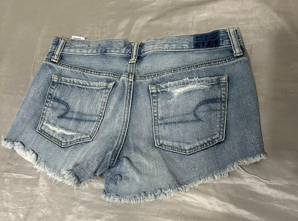 American Eagle Shorts - Image 2