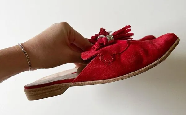 Stuart Weitzman Slidealong Tassel Pointed Toe Mule in Red Suede Women's 6 - Image 5