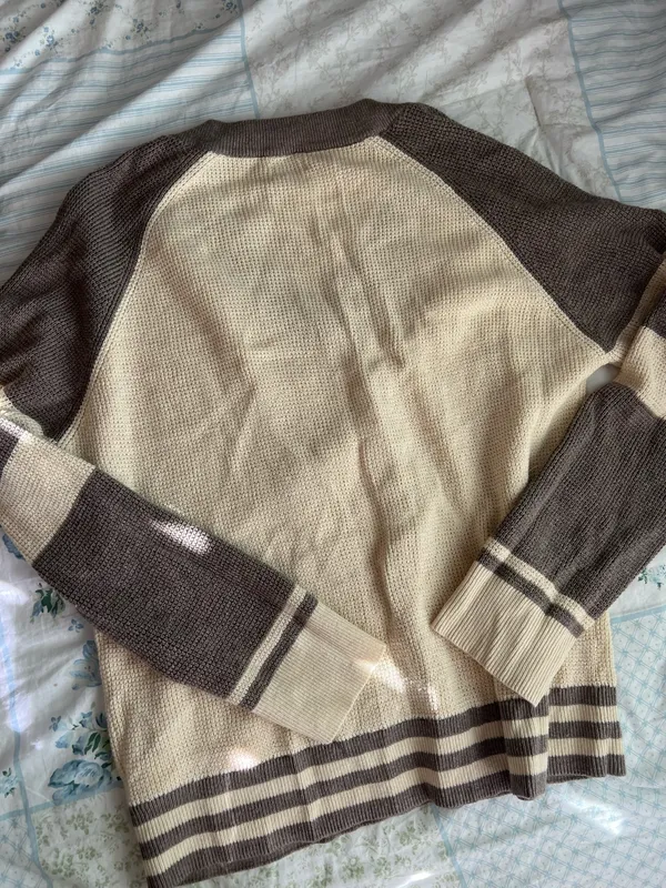 Faherty Sweater - Image 4