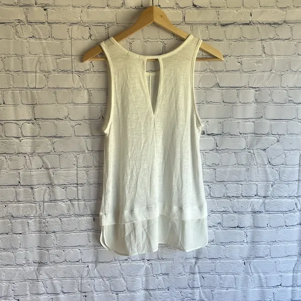 J. Crew White Sleeveless Women's‎ Tank Top Size XS - Image 3