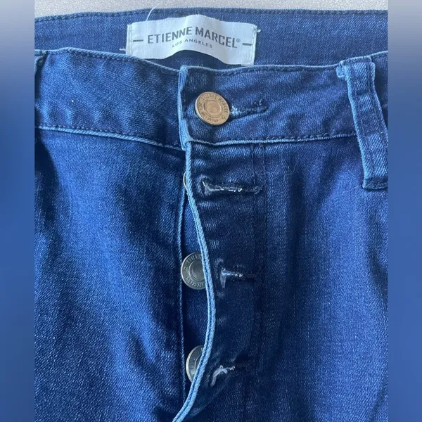 Etienne Marcel Flare Jeans Size 29 Excellent Condition‎ - Image 3