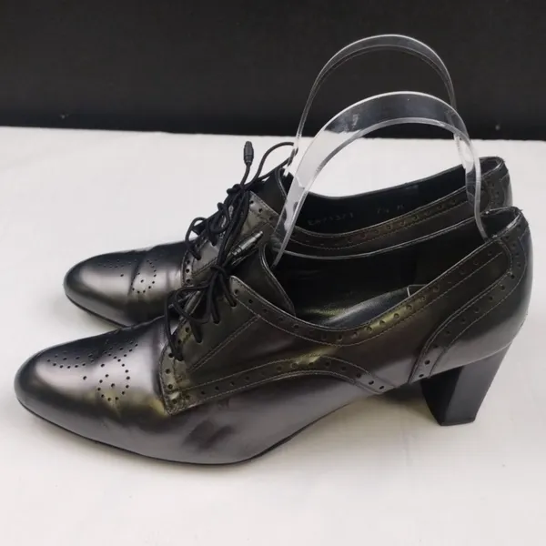 Stuart Weitzman Women's Silver Heels/Oxfords Sz7.5M SKU3914 - Image 3