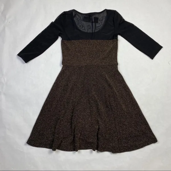 Material Girl‎ Metallic Gold Mesh Neckline Dress - Image 7