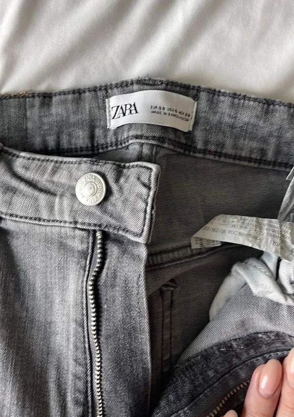 ZARA Jeans - Image 3