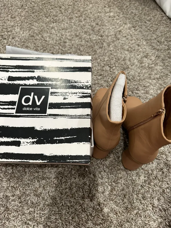 Dolce Vita Booties Size 10 - Image 8