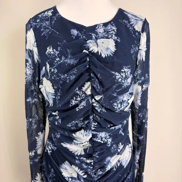 Abercrombie &‎ Fitch Navy Blue Floral Ruched Mesh Maxi Dress Large Stretch NWT - Image 4