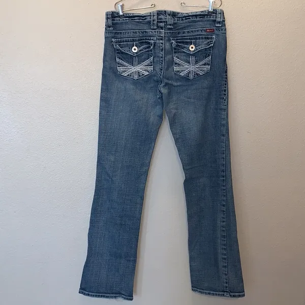 Makers of True Originals blue low rise bootcut jeans - Image 5