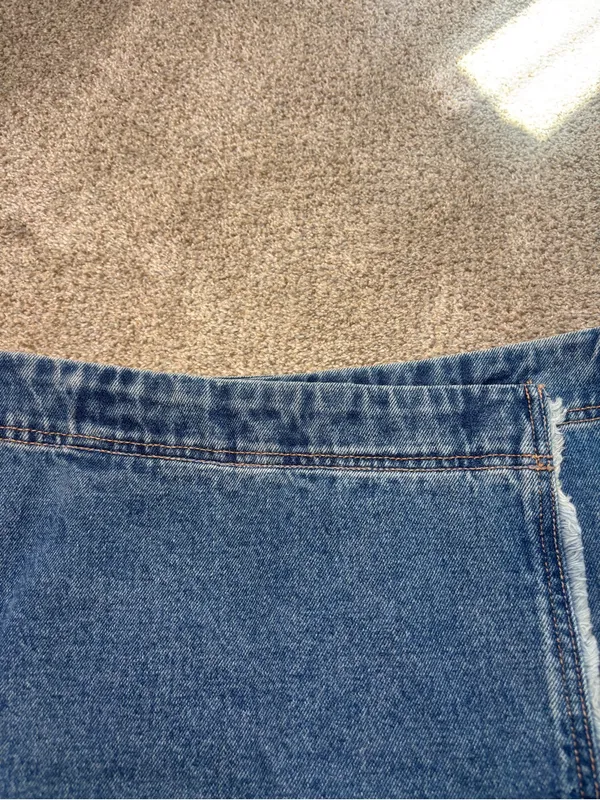 NEW! Natural Life Denim Wrap Style Crossover Frayed Hem Cotton Mini Skirt Medium - Image 14
