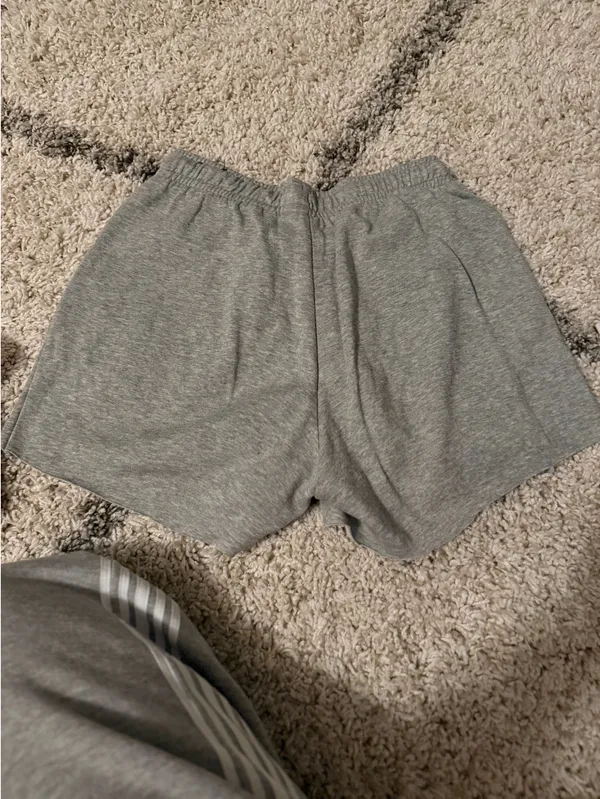 Nike hand cut shorts - Image 4