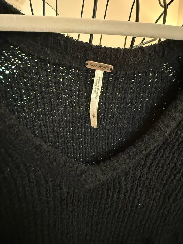 Free People Black Cropped Sweater - Image 3
