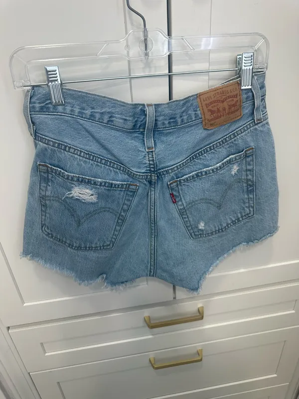 Levi’s 501 Shorts - Image 3