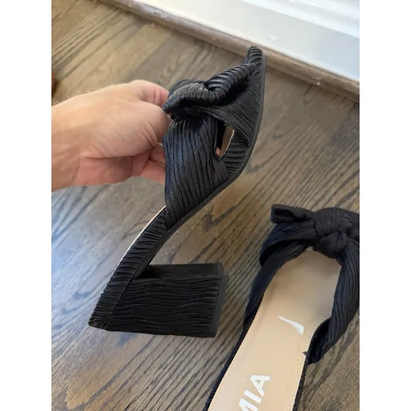 MIA Mechelle Knotted Bow Black Sz 6 Mule Block Heels Quiet Luxury NEW - Image 10