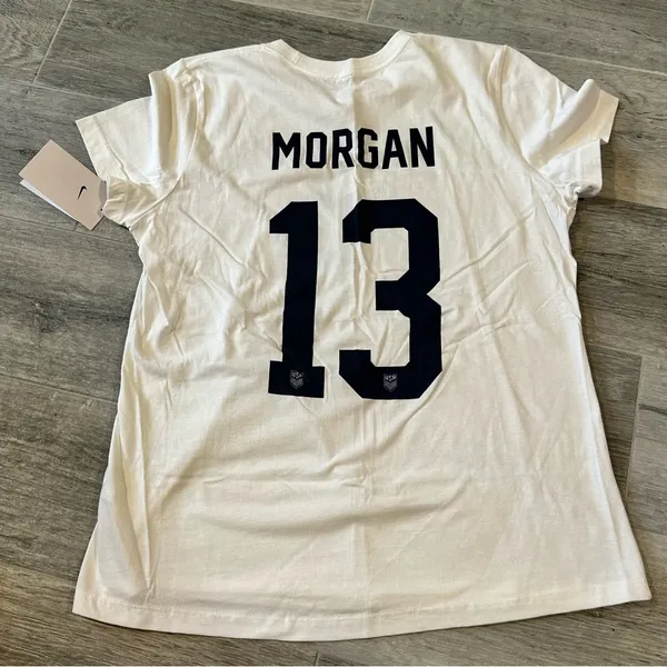 Womens Size Large Nike USWNT 2023 Alex Morgan #13 Home T-Shirt NWT - Image 6