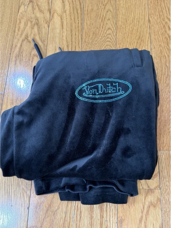 Size Small VonDutch Sweatpants, Black Velour Wide Leg Us 4-6 ( womens) - Image 6
