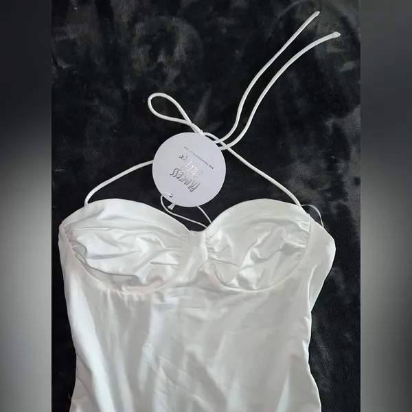 Princess Polly Maddie Bodysuit in White Size 6 New with tag - Image 6