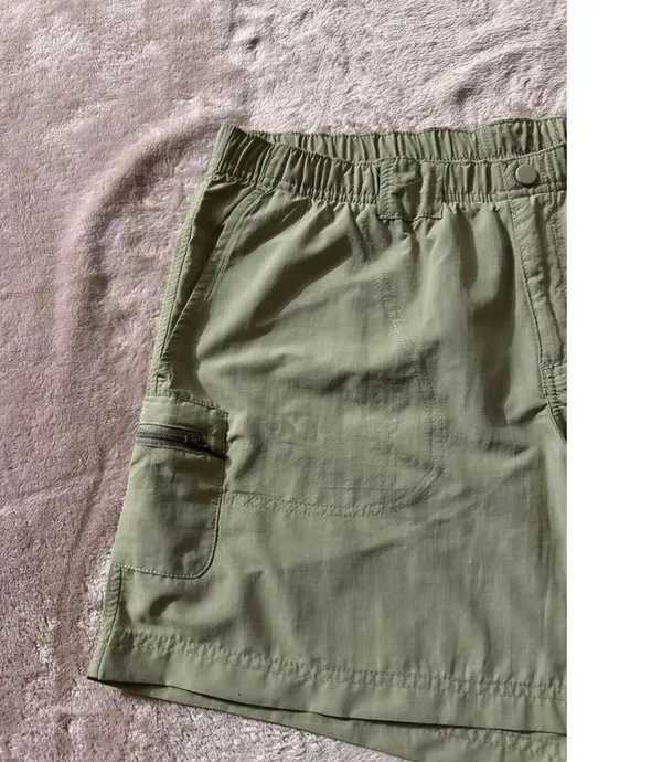 Columbia Women's Green Omni Shield Short Court Nylon Shorts Size M‎ - Image 2