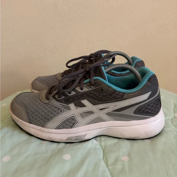 ASICS Gray and Blue Sneakers size 6.5 - Image 10