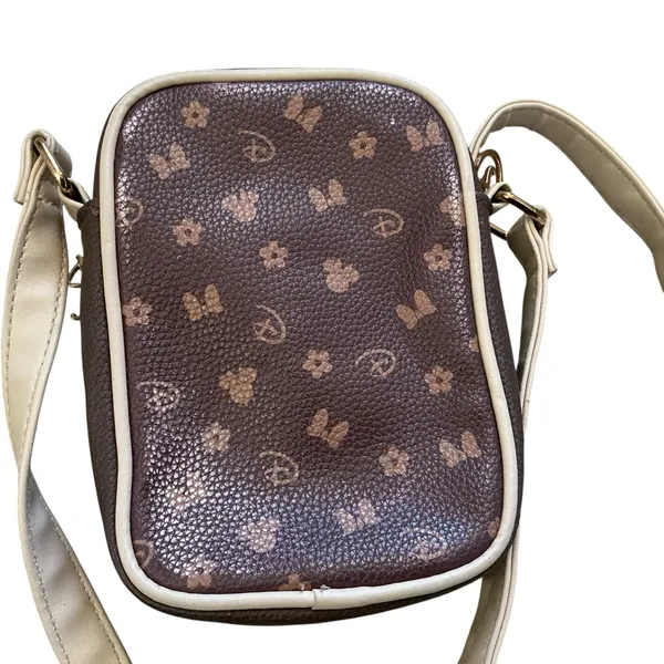 Disney Minnie Mouse faux leather crossbody purse - Image 4