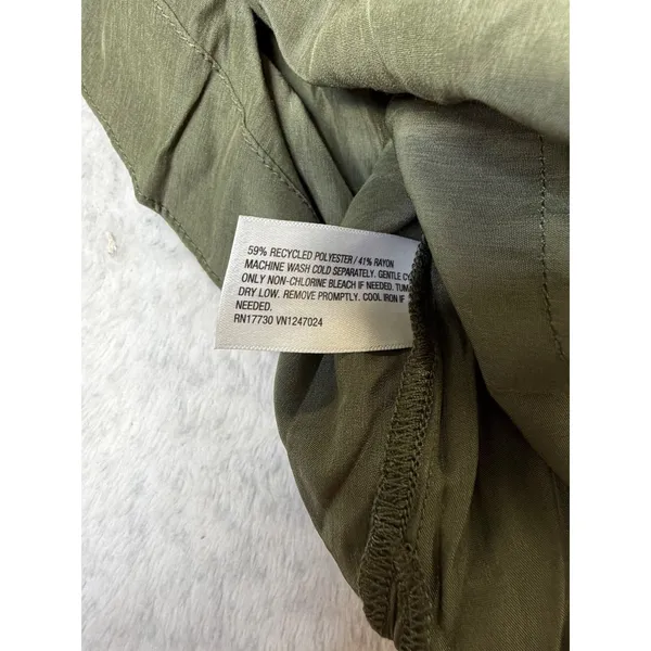 A New Day Womens XS Olive Green Utility Button Down Shirt‎ Long Sleeve NWT. - Image 4