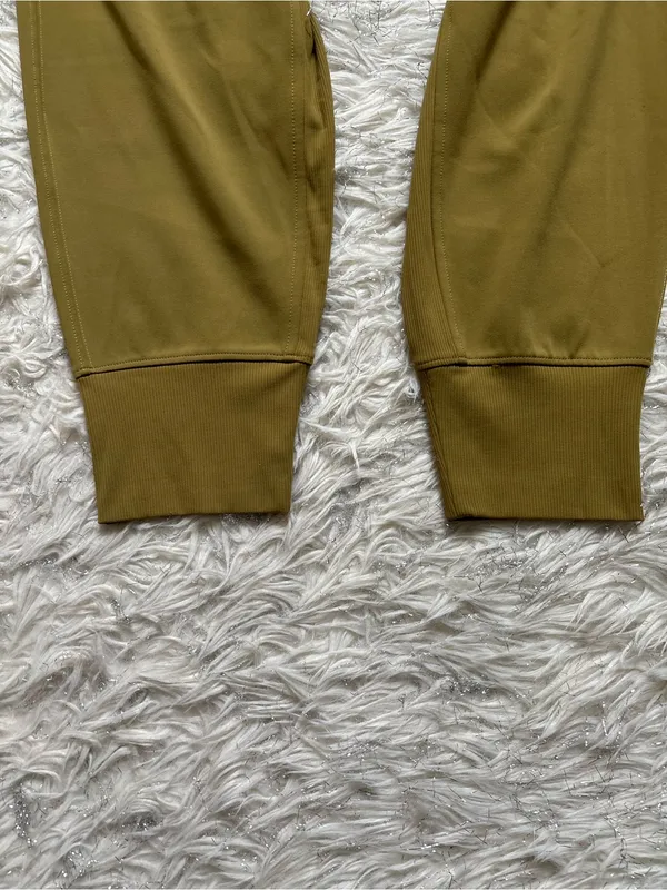 Athleta Women's Green Yellow High-Waist Joggers Size M - Image 14