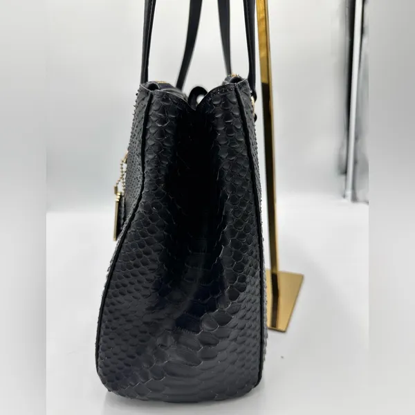 Coach Stanton Carryall handbag in stamped snakeskin leather Dark blue - Image 3