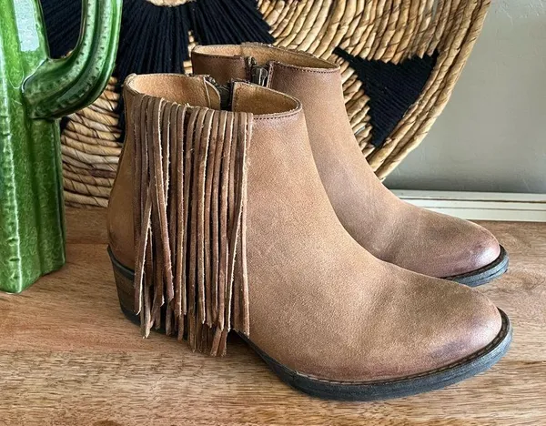 Circle G side fringe western ankle boots 6 - Image 3