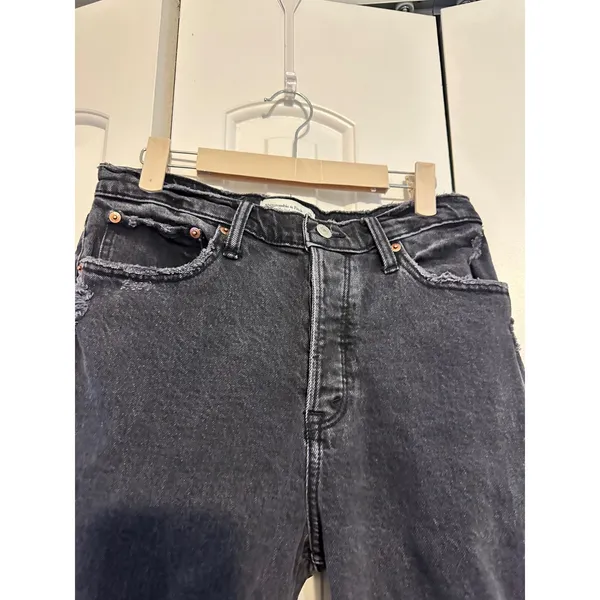 Abercrombie & Fitch High‎ Rise Mom Jeans Distressed Ripped Black Wash 28/6 - Image 6