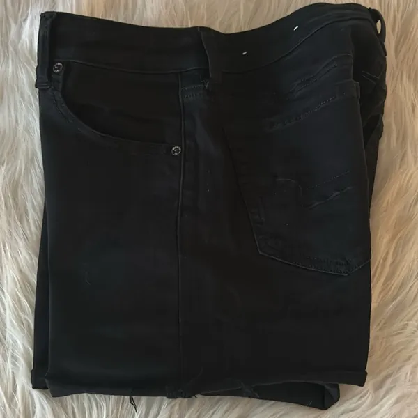 AMERICAN EAGLE Shorts Women’s Size 8 AE NE(X)T LEVEL STRETCH Mid Rise Shorts - Image 6