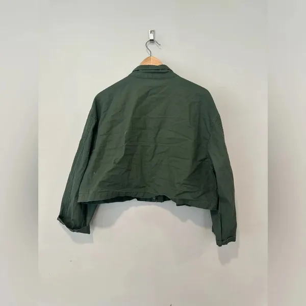 Zara military green Utility cropped jacket women size Medium - Image 5