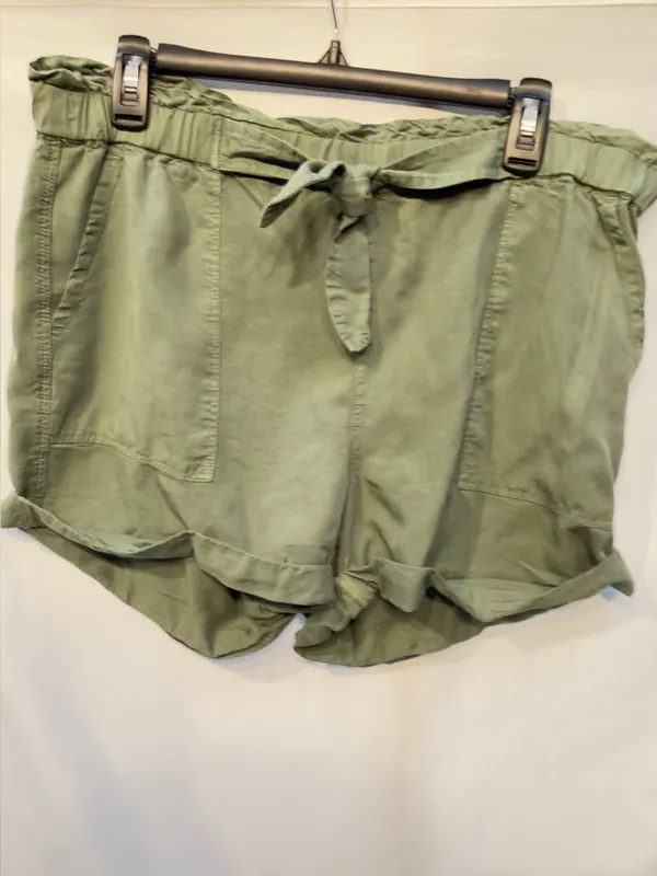 Aerie Olive Tie High Waist Paperbag Lyocell Shorts size Medium - Image 3