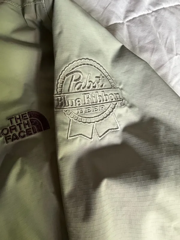 The North Face Resolve 2 Women’s Jacket Small - Image 2