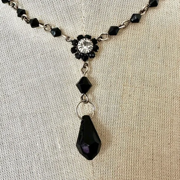 Black beaded drop pendant necklace - Image 2