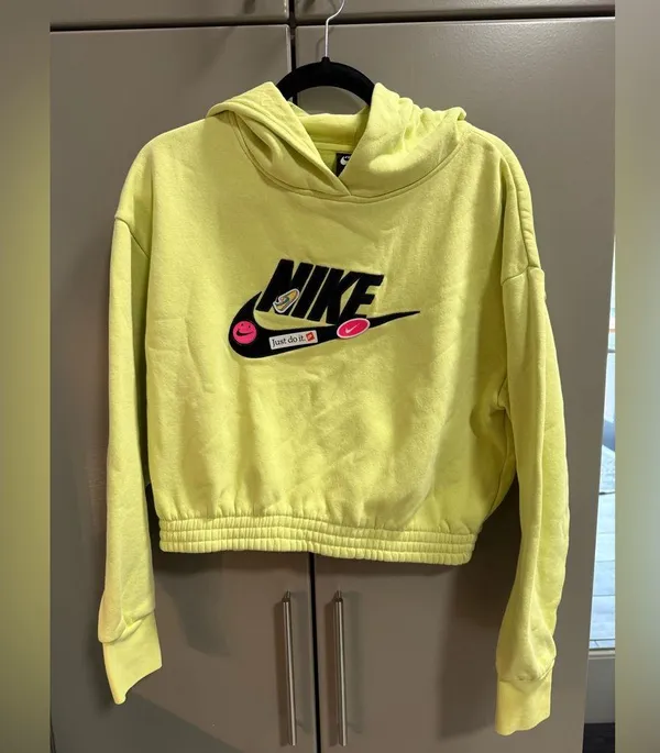 Nike Sportswear Icon Women’s Small! S - Lime & Black! Removable stickers! - Image 6