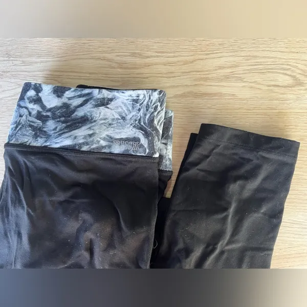 PINK Victoria's Secret black leggings - Image 3