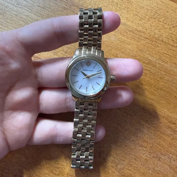 Kendra Scott Alex Gold Tone Stainless Steel 28mm Watch in Ivory Mother of Pearl. - Image 5