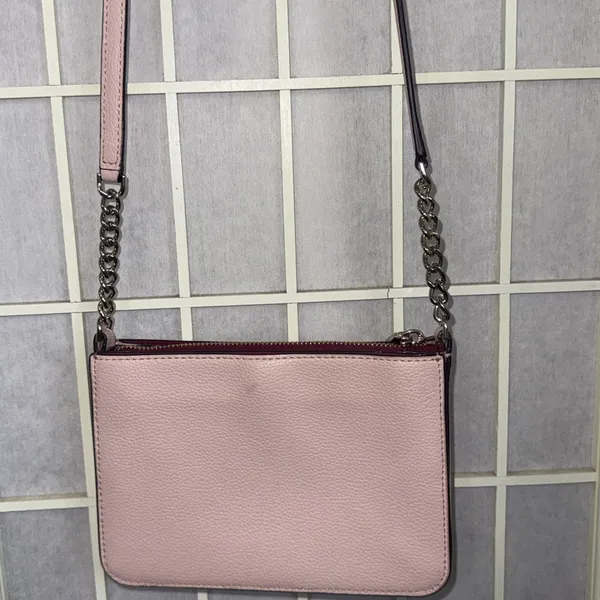 Kate Spade Preppy Pink Minimalist Classic Quiet Luxury Leather Crossbody Purse - Image 3