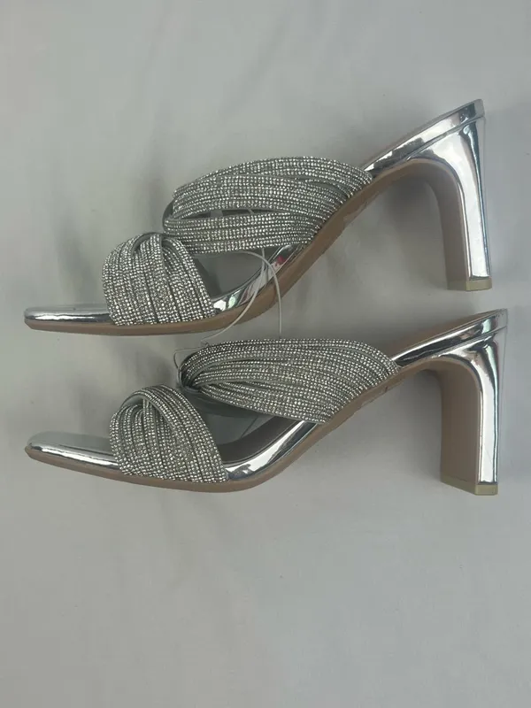 NWOT A New Day Silver Rhinestone Dress Slip-on Block Heels Size 6.5 - Image 2