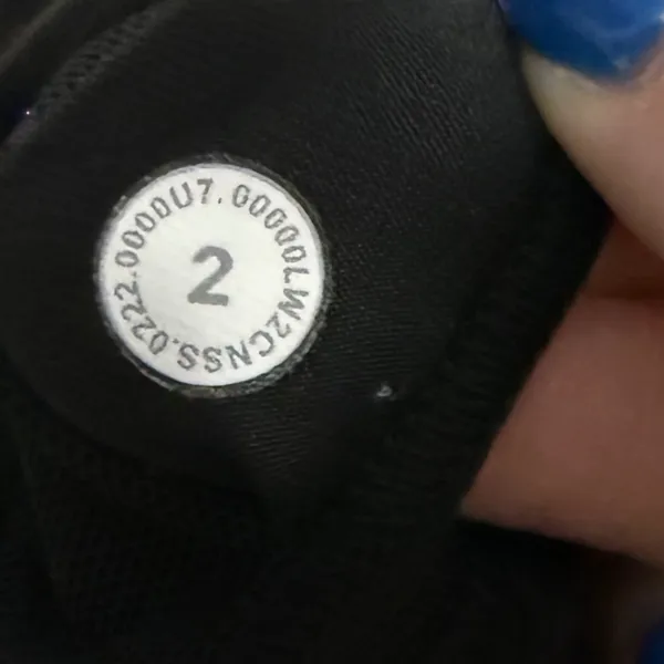 Lululemon Black Wunder Train Long Line Size 2‎ High Neck Sports Bra - Image 3