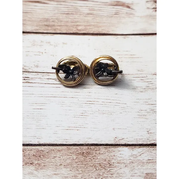 Vintage Clip On Earrings - Small Gold Tone Circle with Dark Grey Flowers - Image 4