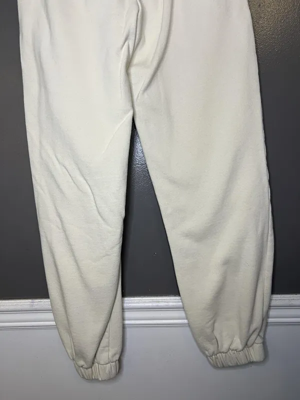 Brandy Melville Sweatpants Womens 160/84A White Fleece Jogger Elastic Waist - Image 7