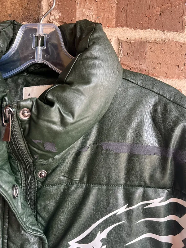 A New Day NFL Philadelphia Eagles Green Faux Leather Puffer Jacket - Image 4